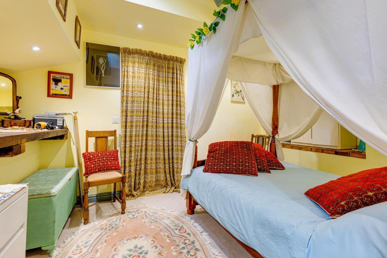 Family Country Cottage With A Private Valley View Scarborough Esterno foto